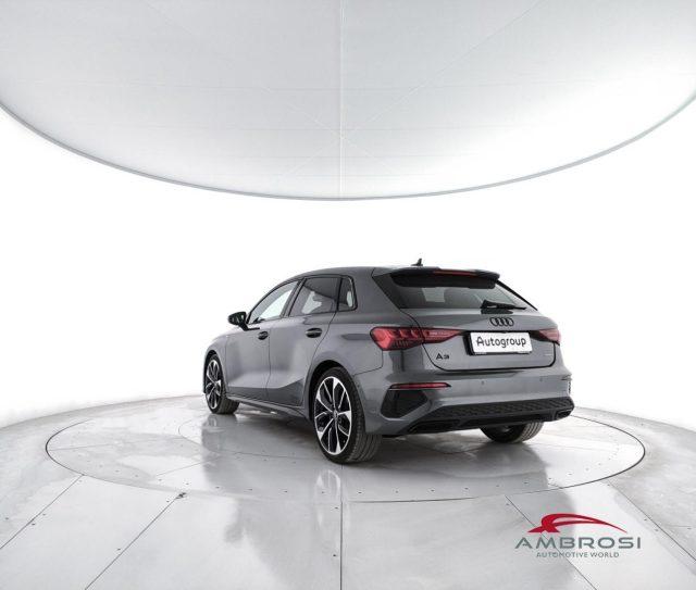 AUDI A3 40 TDI quattro S tronic S line edition