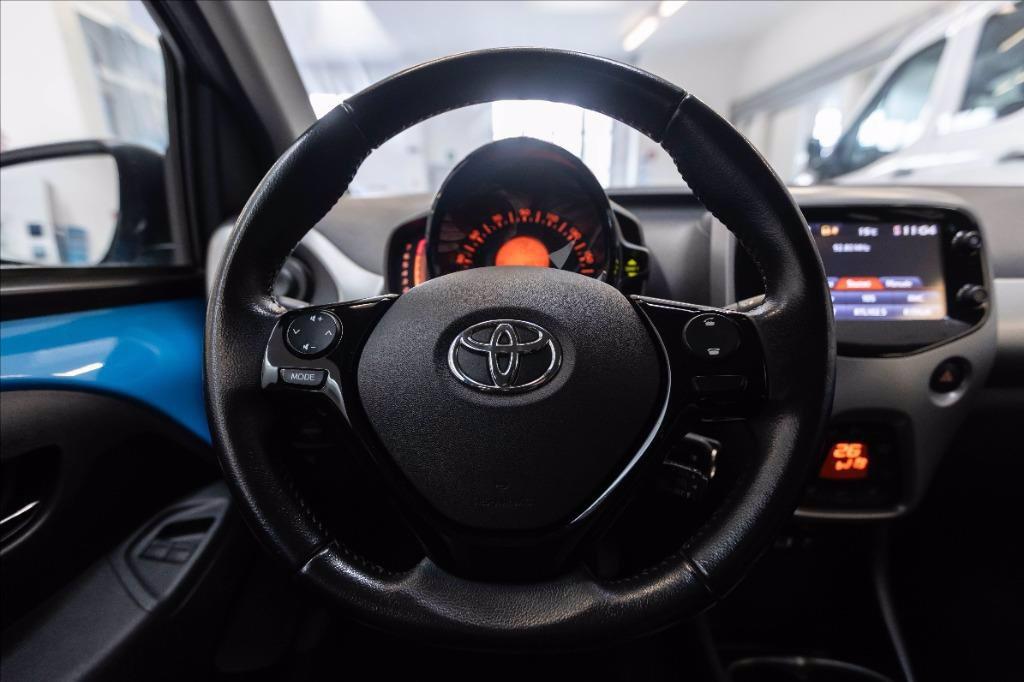 TOYOTA Aygo 5p 1.0 x-cool del 2017