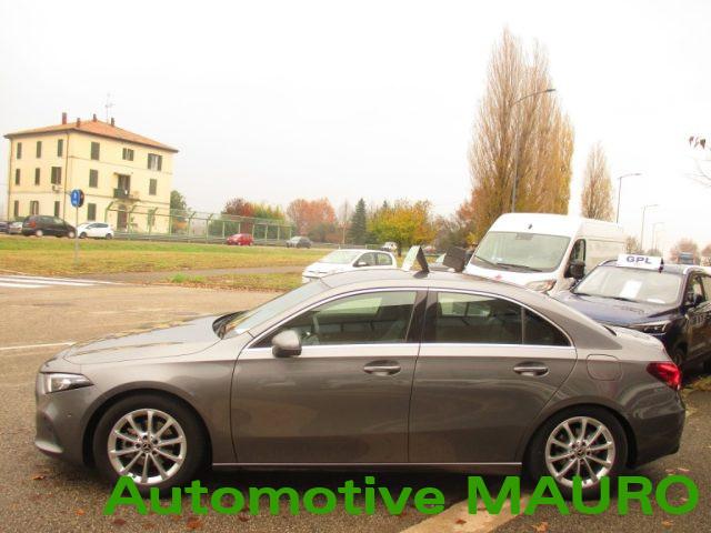 MERCEDES-BENZ A 180 d Automatic Executive