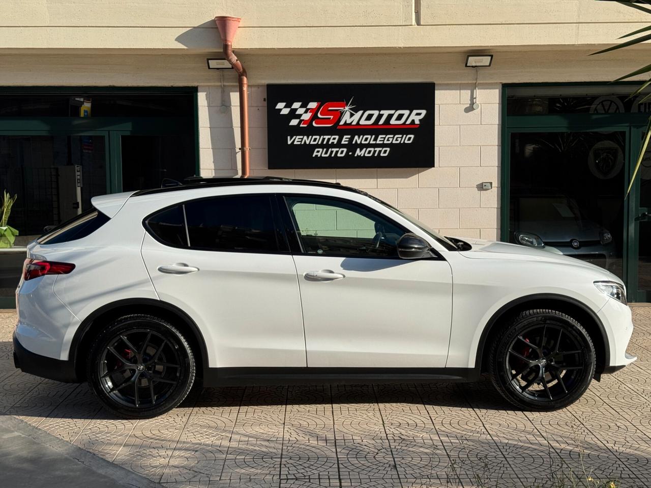 Alfa Romeo Stelvio 2.2 Turbodiesel 190 CV AT8 Q4 B-Tech