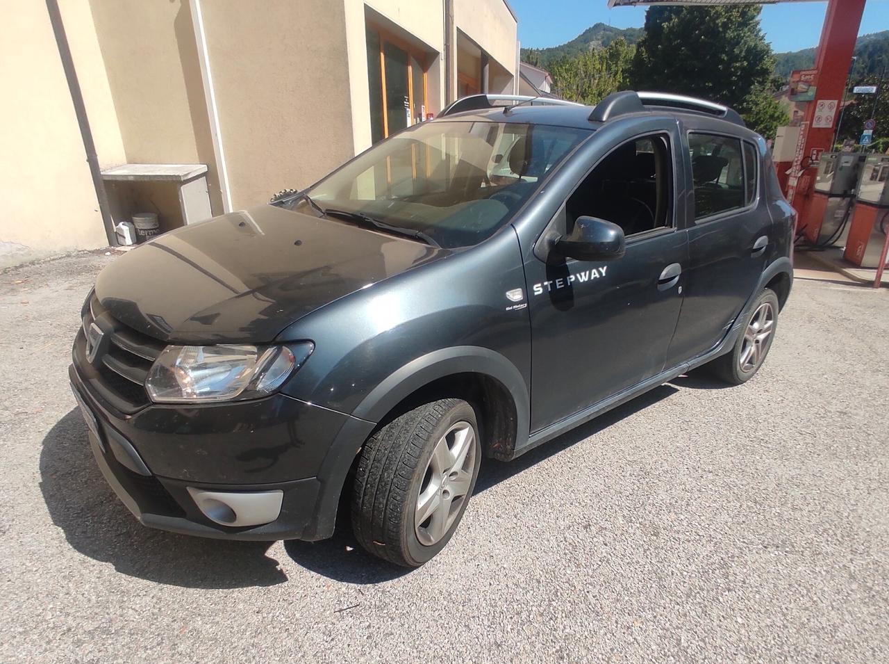 Dacia Sandero 0.9 TCe 12V TurboGPL 90CV GPL appena revisionato