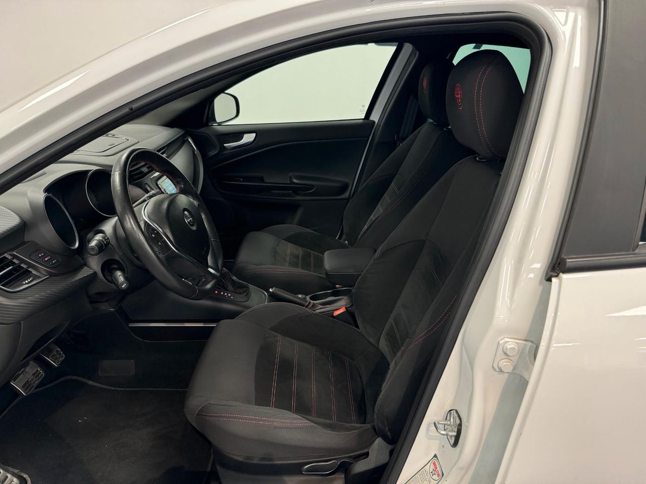 Alfa Romeo Giulietta 1.6 JTDm TCT 120 CV Sport CARBON EDITION