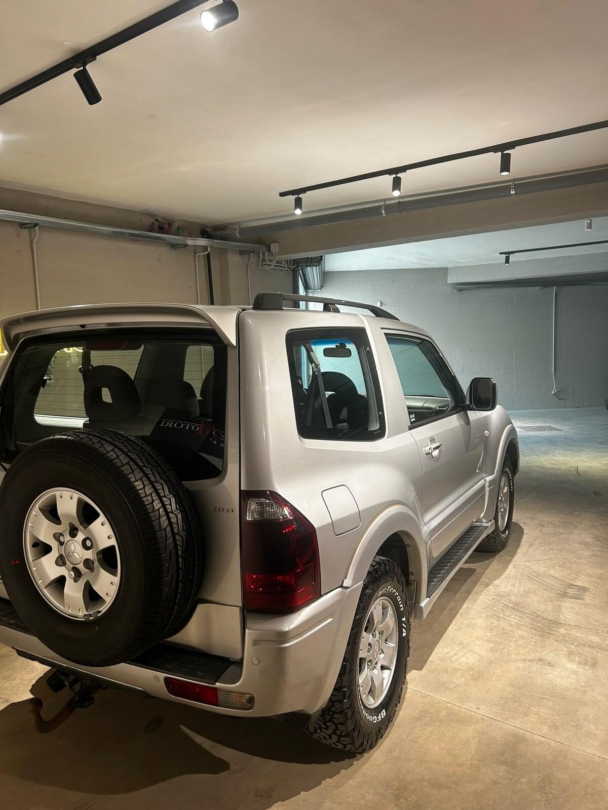 Mitsubishi Pajero 3.2 DI-D 160 CV DIESEL
