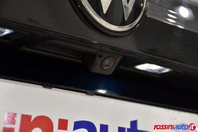 VOLKSWAGEN Tiguan 2.0 TDI 150 CV DSG EDITION PLUS + R18 + GANCIO TRA