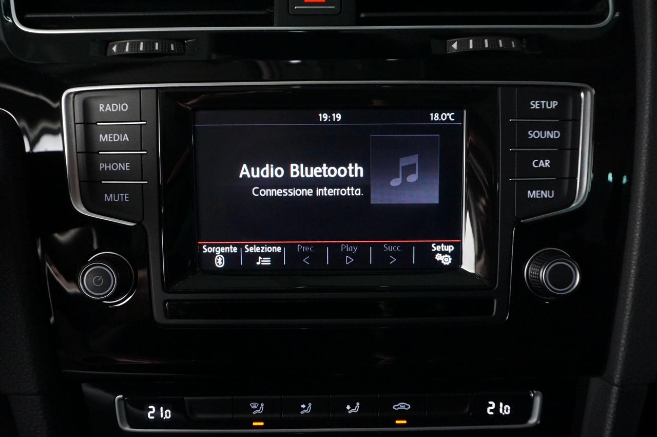 Volkswagen Golf 2.0 TDI 5p. Highline BlueMotion Technology