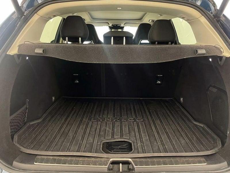 Lynk & Co 01 01 PHEV