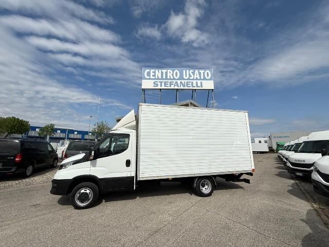 IVECO DAILY 35C14H BOX + SPONDA