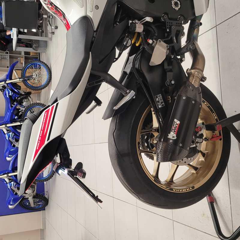 Yamaha YZF R1 World GP 60th Anniversary - 2023