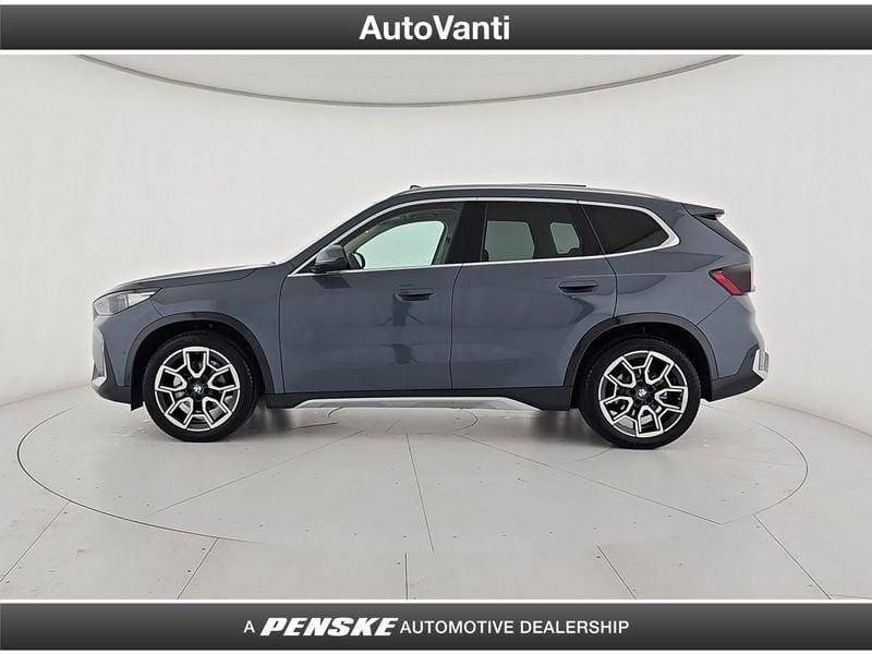 BMW iX1 eDrive 20 X-Line