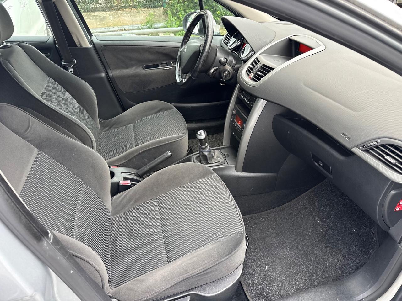 Peugeot 207 1.4 88CV 5p. XS