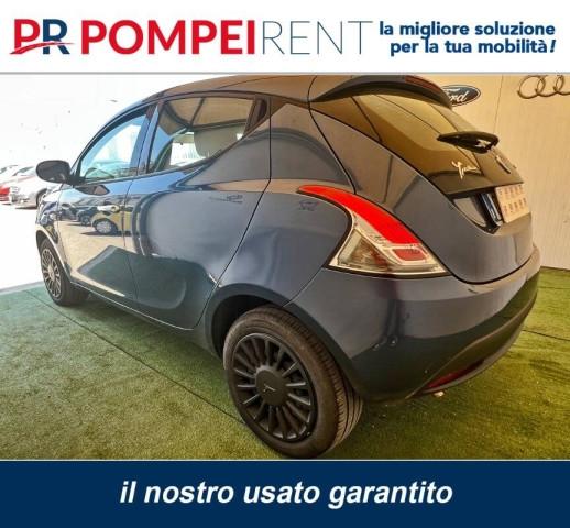 Lancia Ypsilon III 1.0 firefly hybrid Silver s&s 70cv