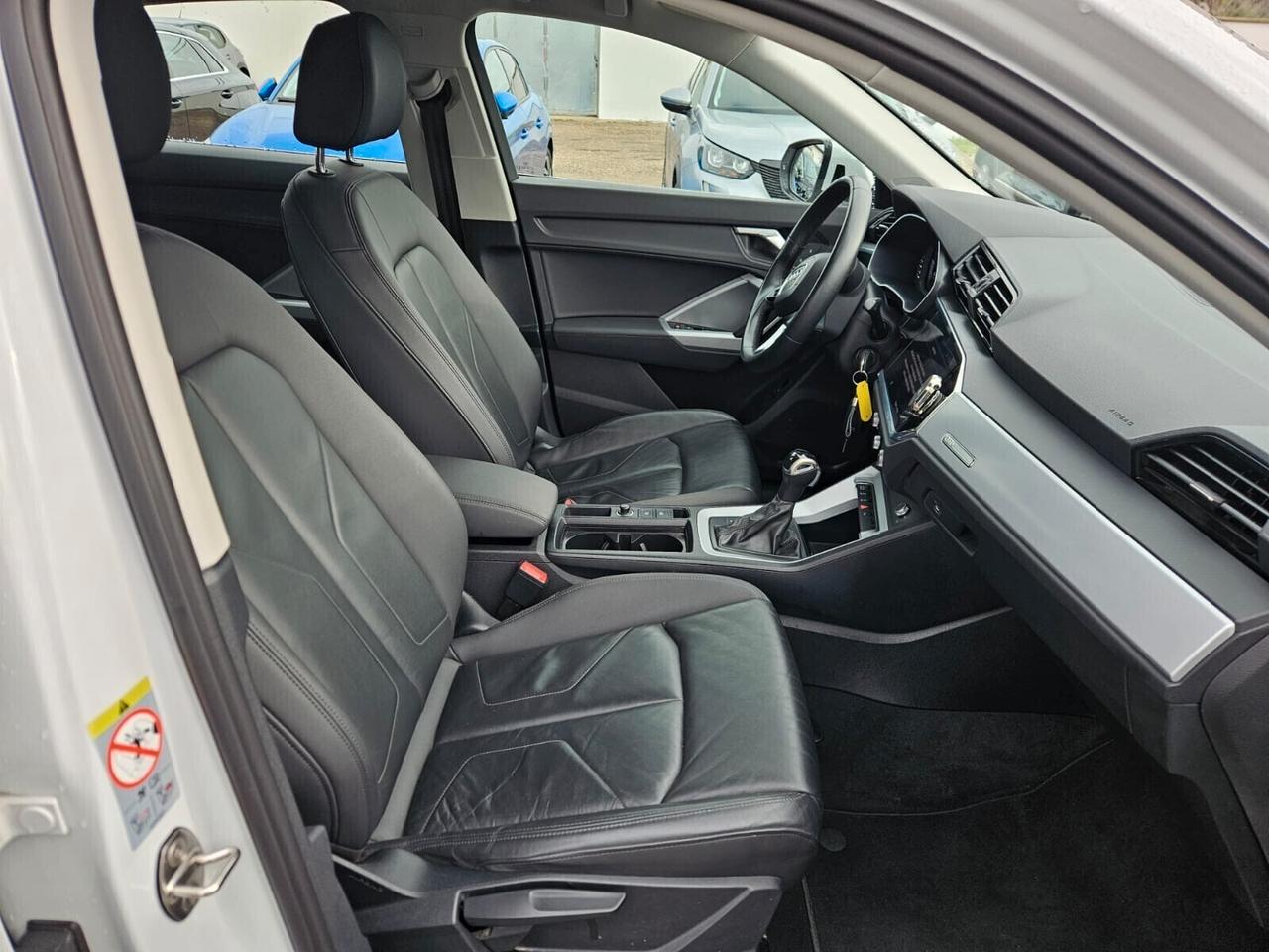 Audi Q3 35 TDI Sportback s line edition