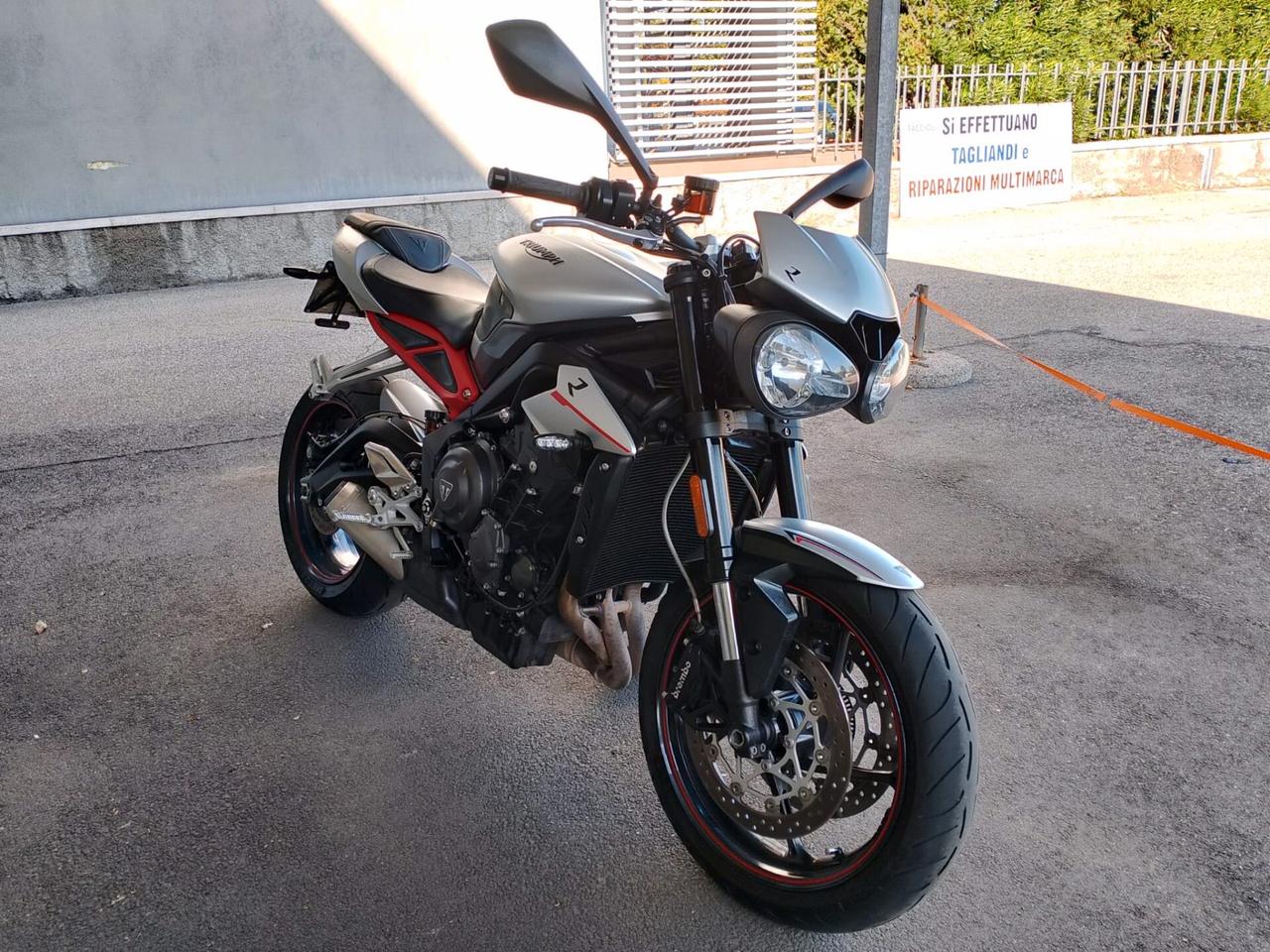 Triumph Street Triple 765 R