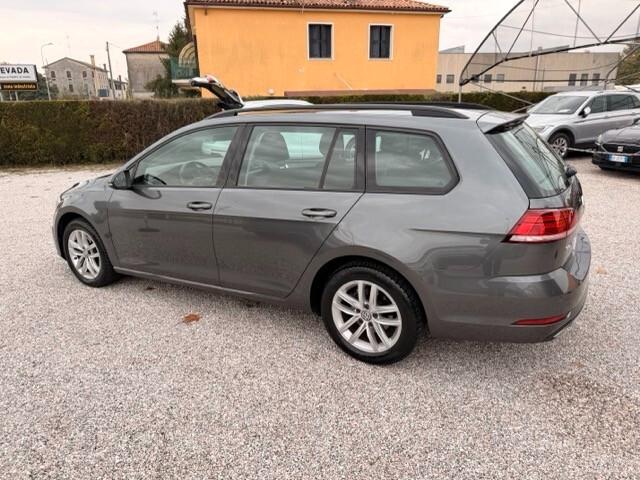 Volkswagen Golf Variant 1.6 tdi 115 CV Business - Anche Neo Patentati