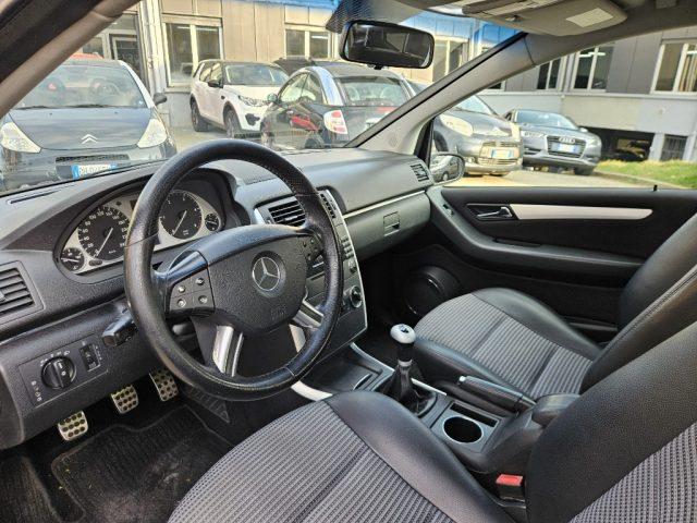 MERCEDES-BENZ B 180 CDI Sport