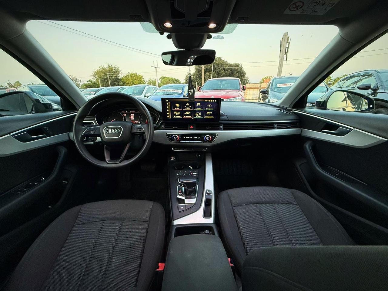 Audi A4 Avant 2.0 TDI 190 CV ultra S tronic Design