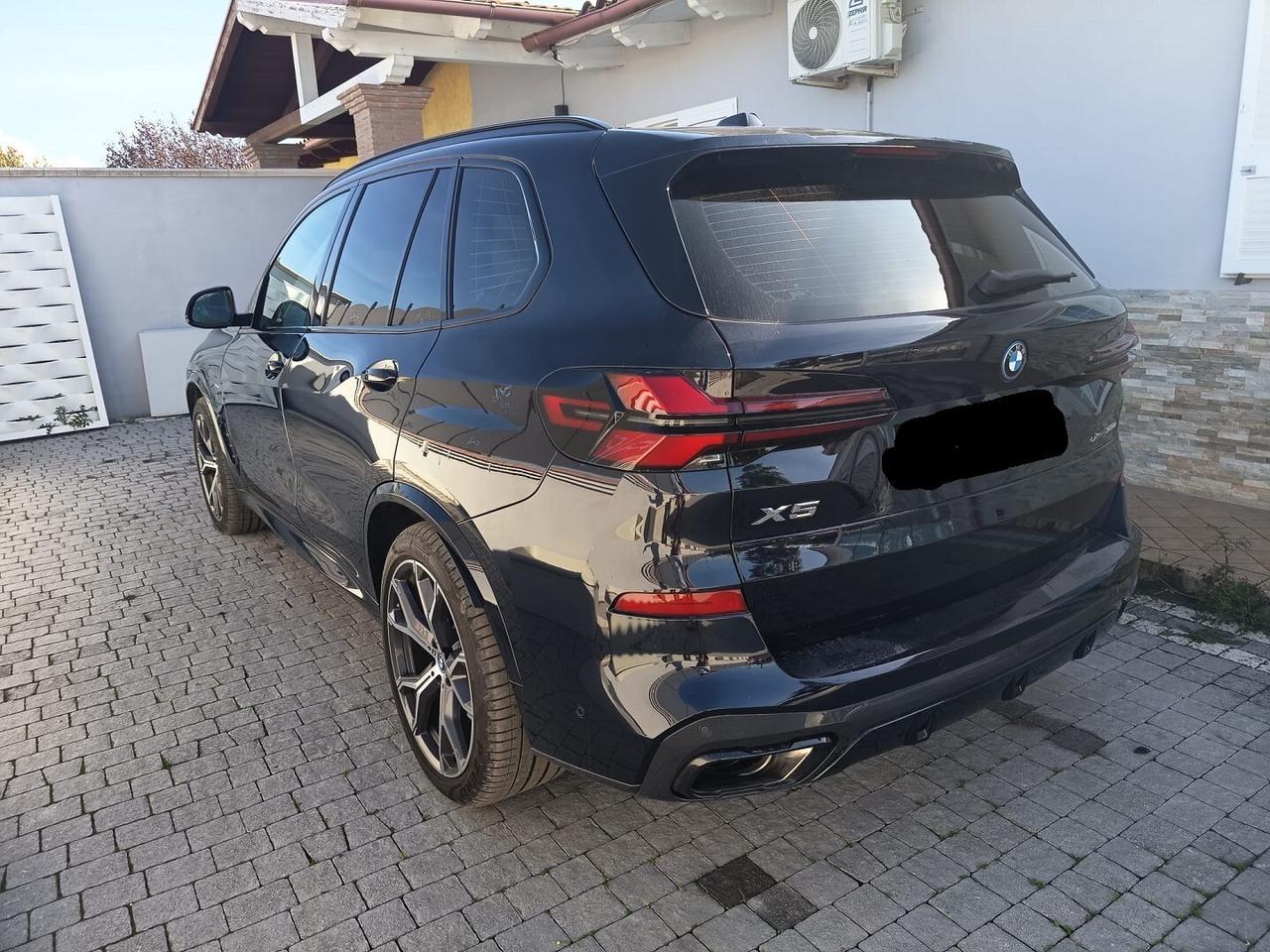 BMW X5 XDRIVE 50e MSPORT 313CV IBRIDA/GASOLIO 2025