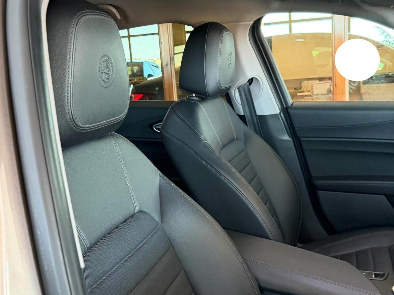 Alfa Romeo Giulia 2.2 TURBODIESEL 180 cv. SUPER (Nav)