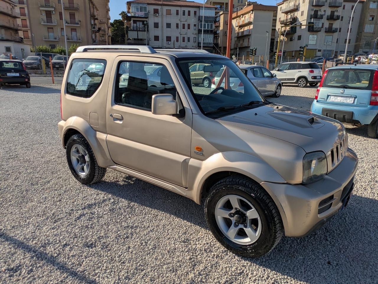 Suzuki Jimny 1.5 DDiS cat 4WD JLX