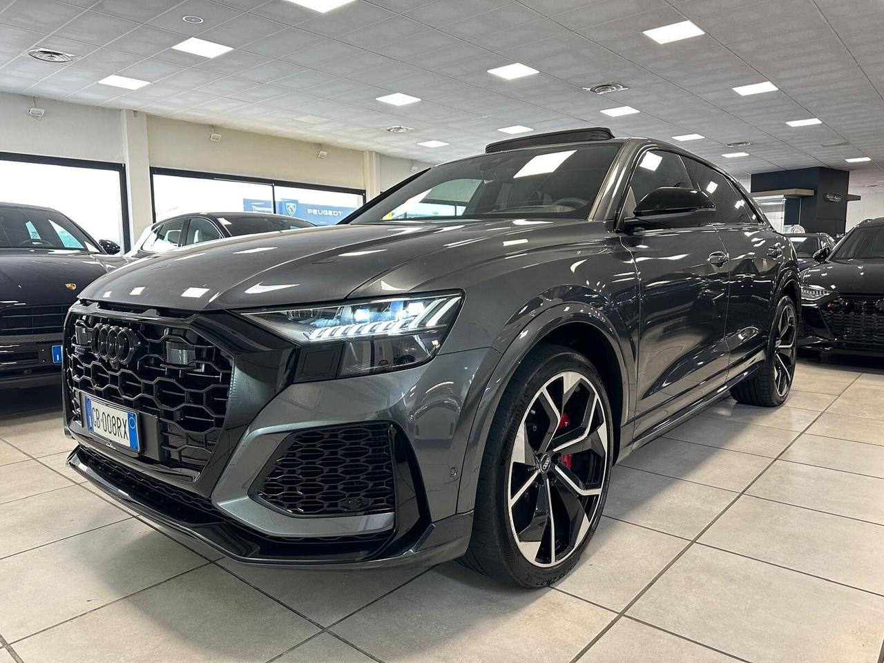 Audi RS Q8 TFSI V8 quattro tiptronic