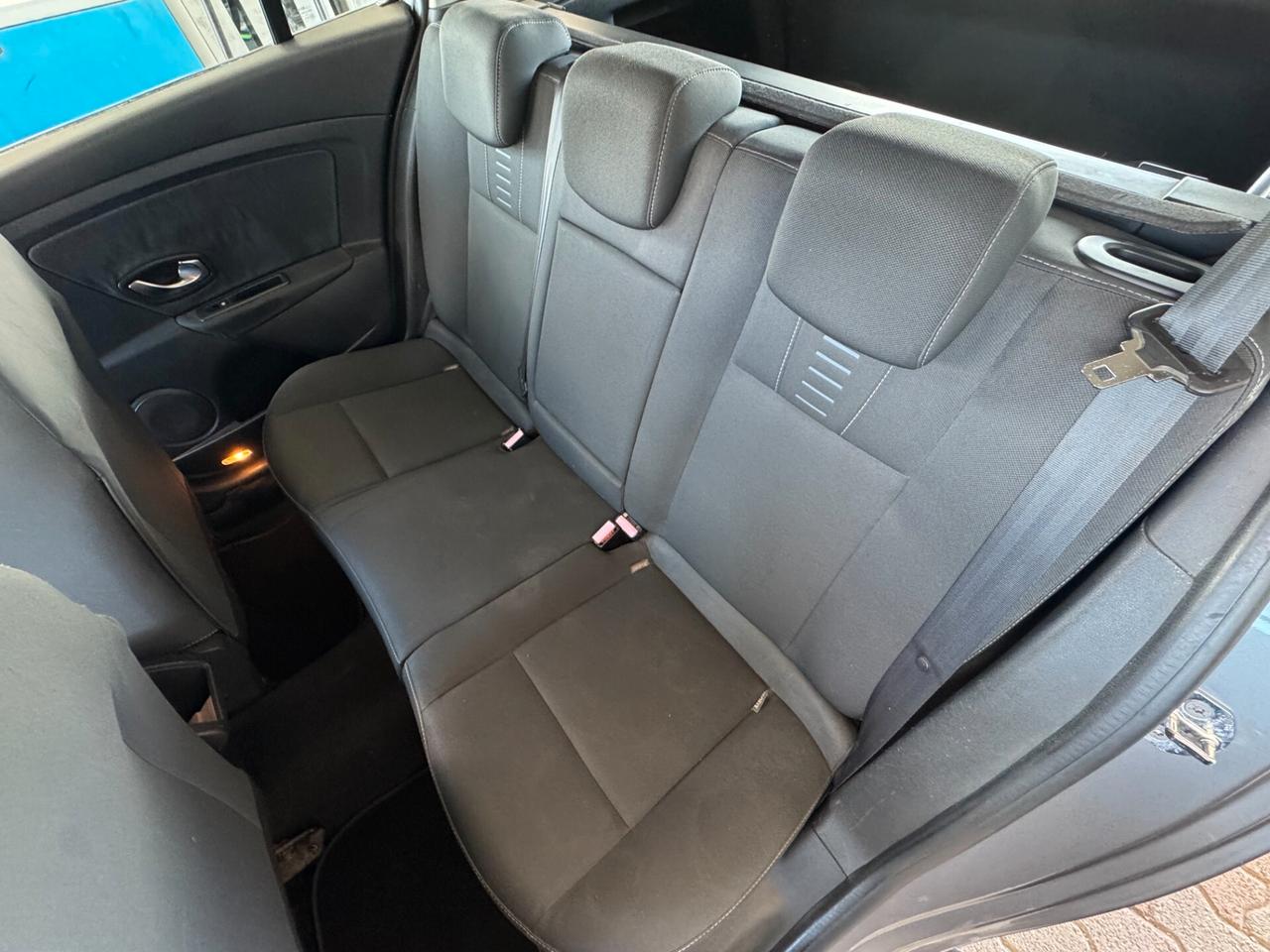 Renault Megane mmegane station wagon dci