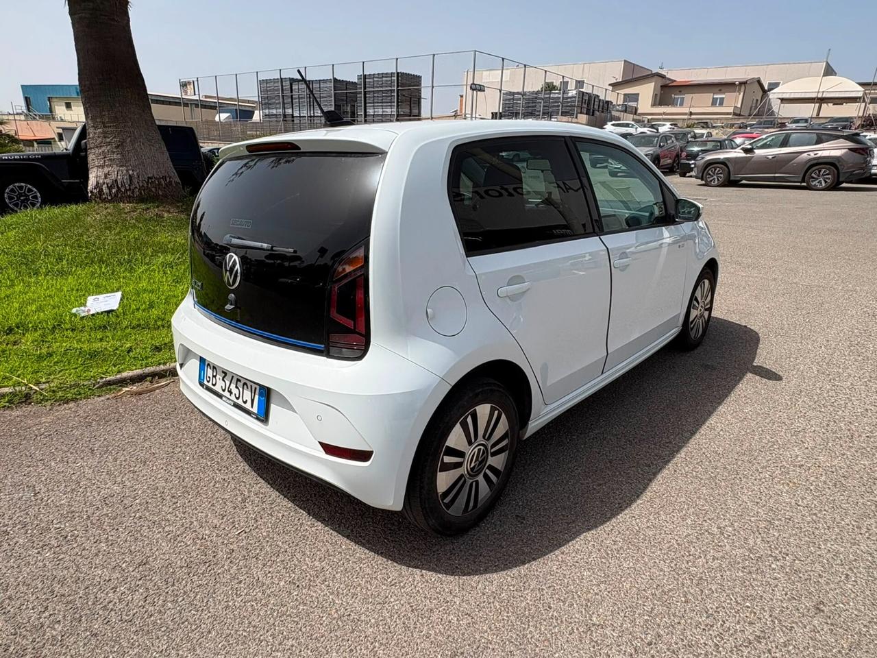 Volkswagen up! e-up! 82 CV