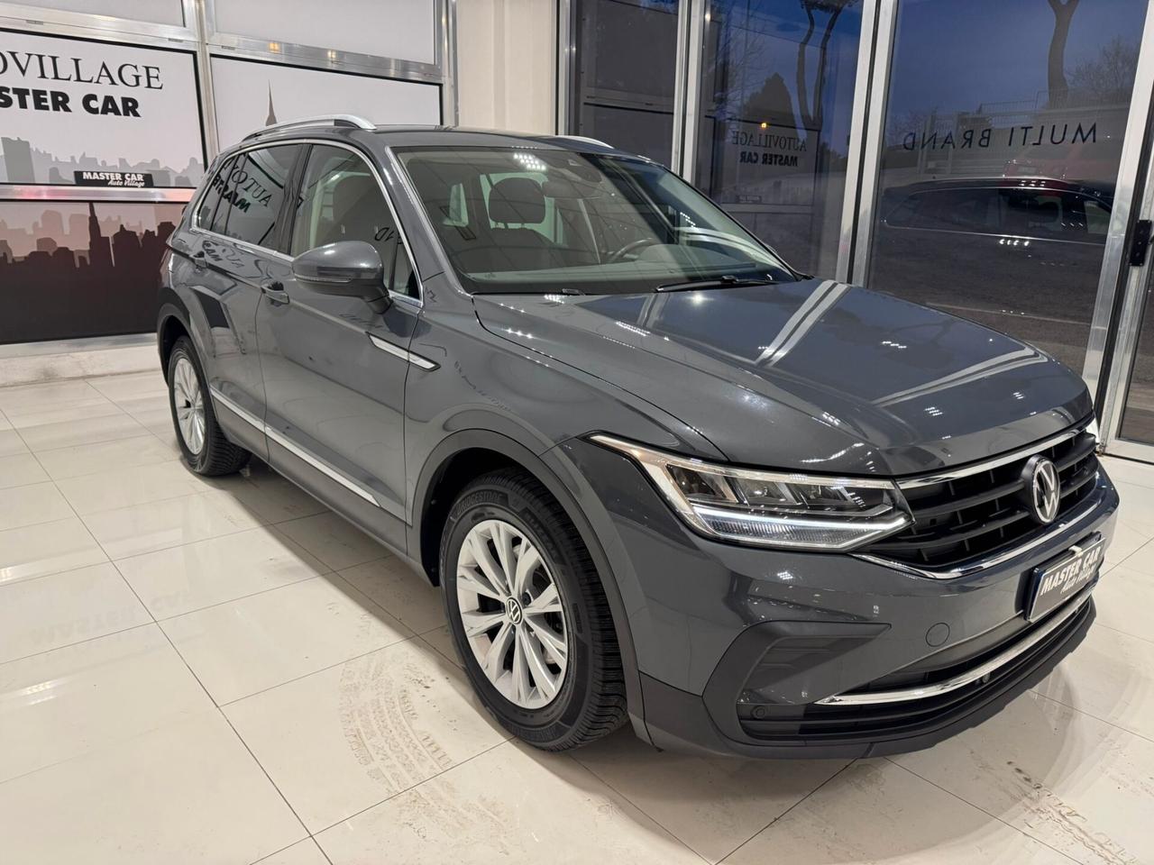 Volkswagen Tiguan 2.0 TDI Life (SUPER PREZZO)