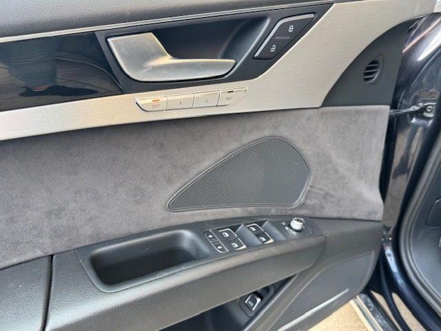 AUDI A8 3.0 TDI 262 CV ultra quattro tiptronic TETTO PANOR
