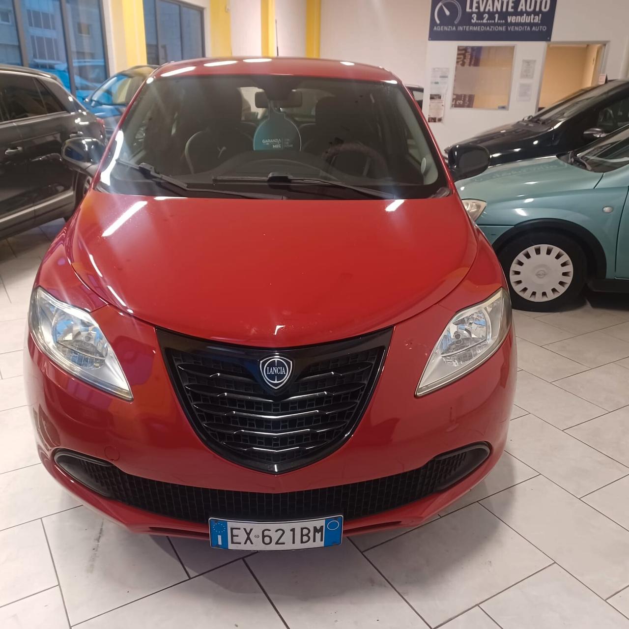 PERFETTA NEOPATENTATI LANCIA YPSILON