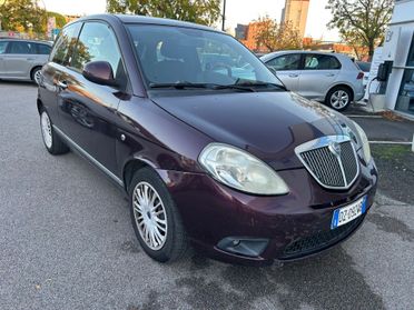 Lancia Ypsilon 1.4 Platino