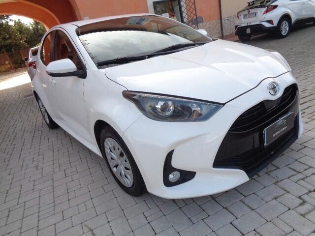 Toyota Yaris 1.0 5 porte Active NESSUN VINCOLO DI FINANZIAMENTO