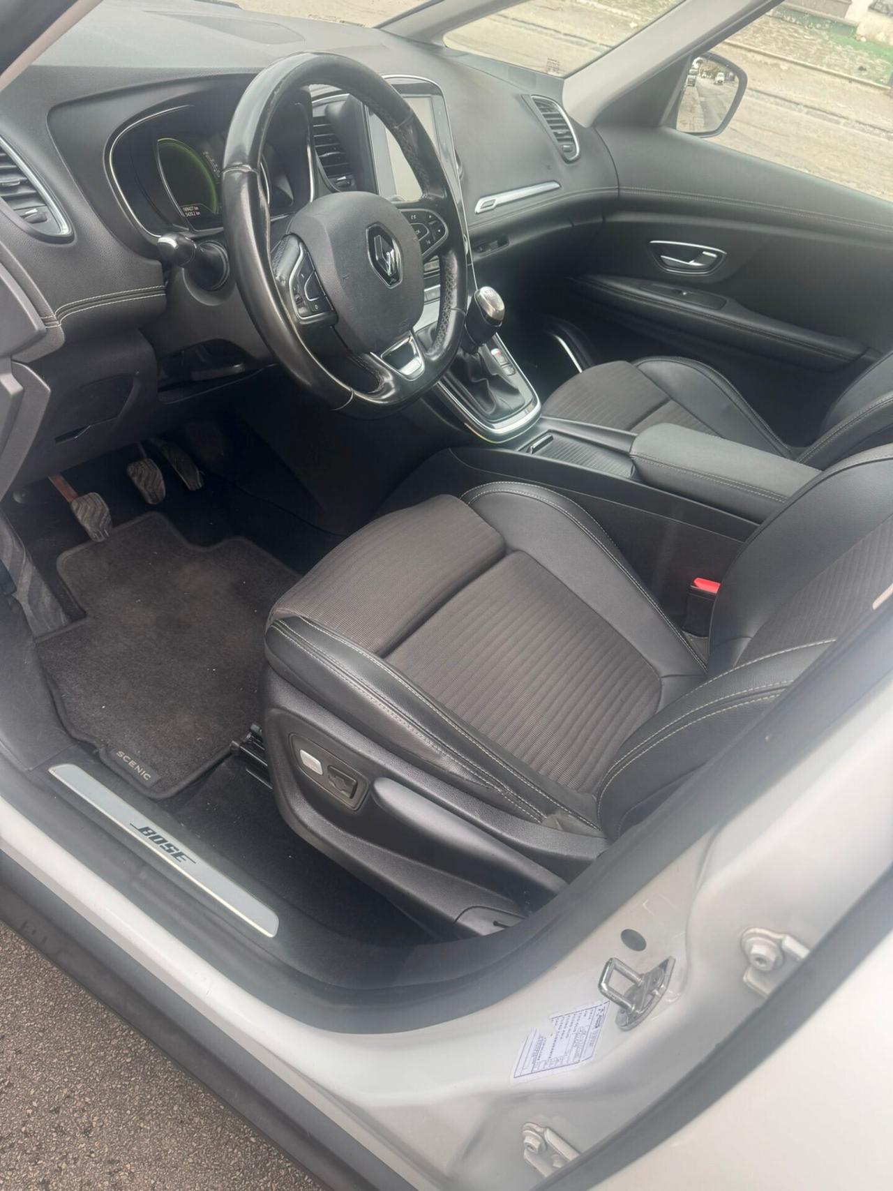 Renault Scenic Scénic dCi 8V 110 CV Energy Bose