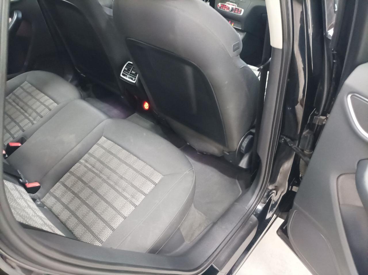 Audi Q3 2.0 TDI 150 CV quattro Business 04/2016