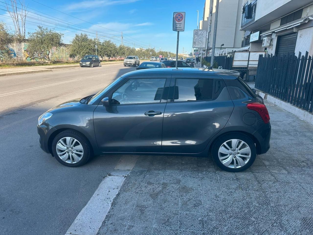 Suzuki Swift 1.2 Dualjet Cool