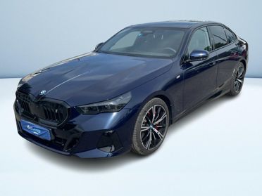 BMW i5 Berlina Msport eDrive40