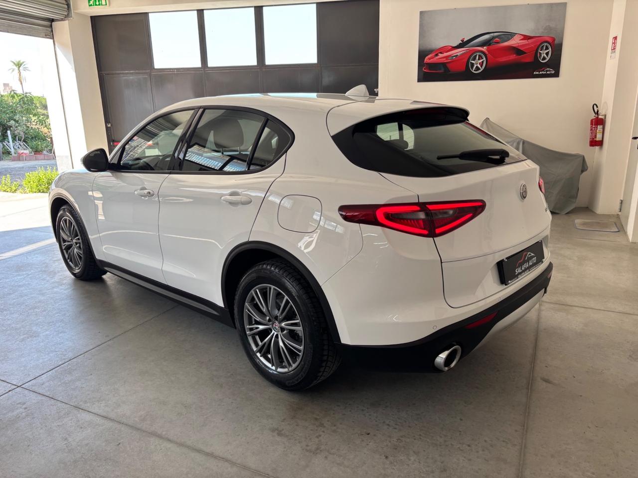 Alfa Romeo Stelvio 2.2 Turbodiesel 160 CV RWD Business