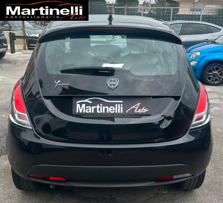 Lancia Ypsilon 1.2 69 CV 5 porte Gold