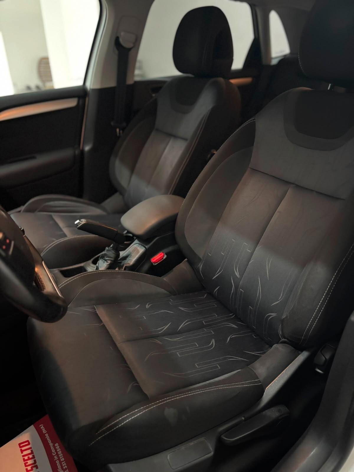 Citroen C4 1.6 VTi 120 Exclusive