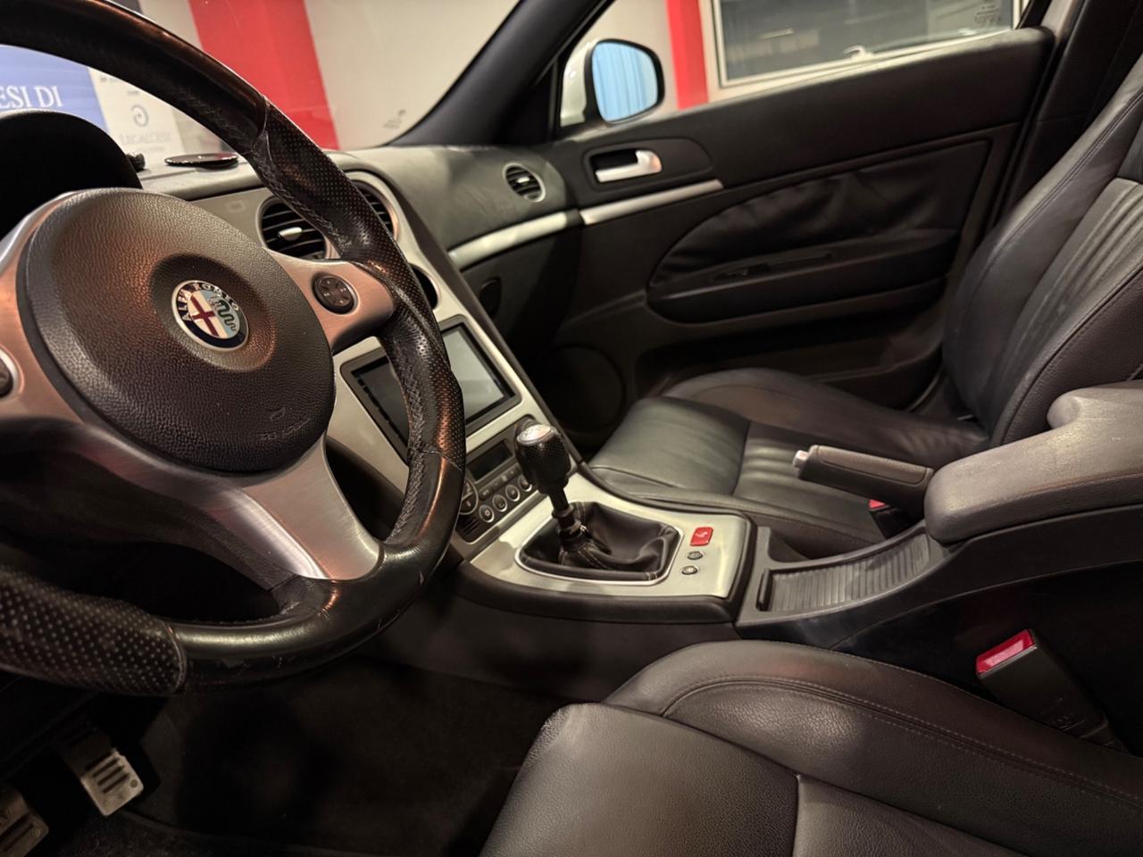 Alfa Romeo 159 1.9 JTDm 16V Sportwagon TI
