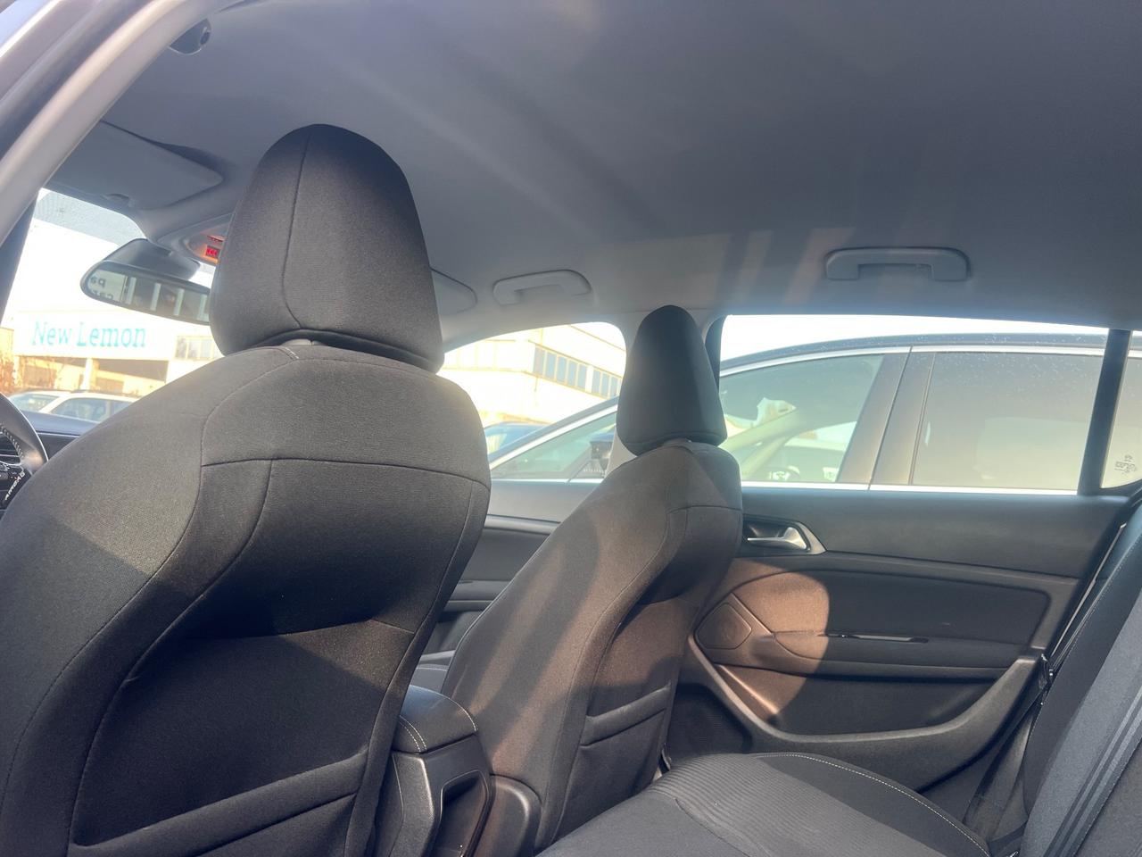 Peugeot 308 BlueHDi 150 S&S Business