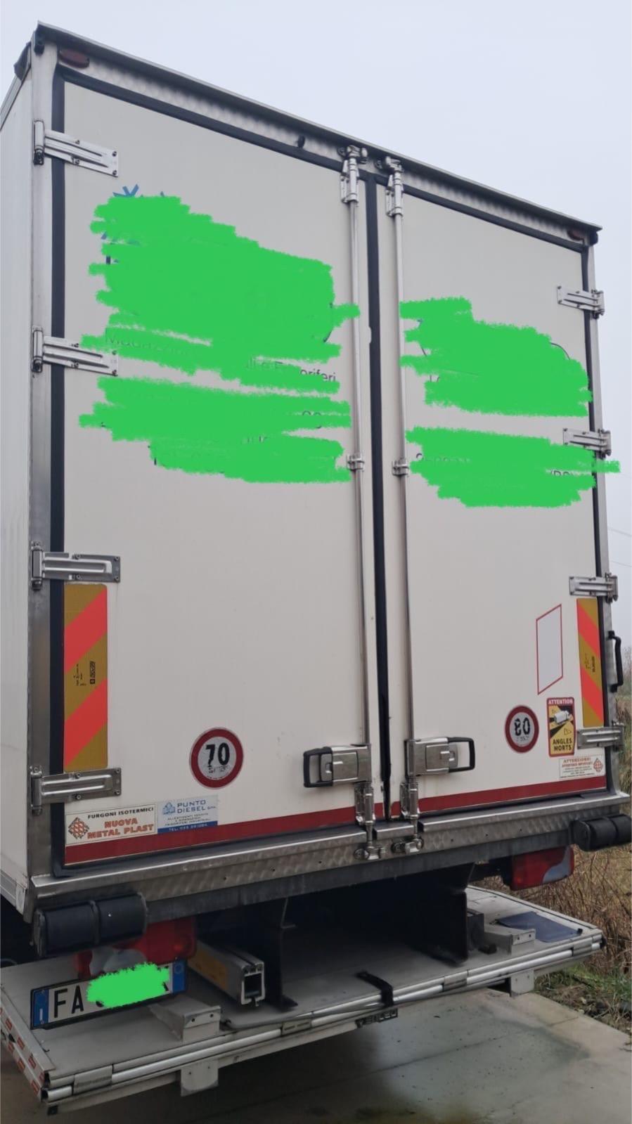 MAN TGM 18.340 Manuale Frigo-Sponda Con Problemi Al Motore