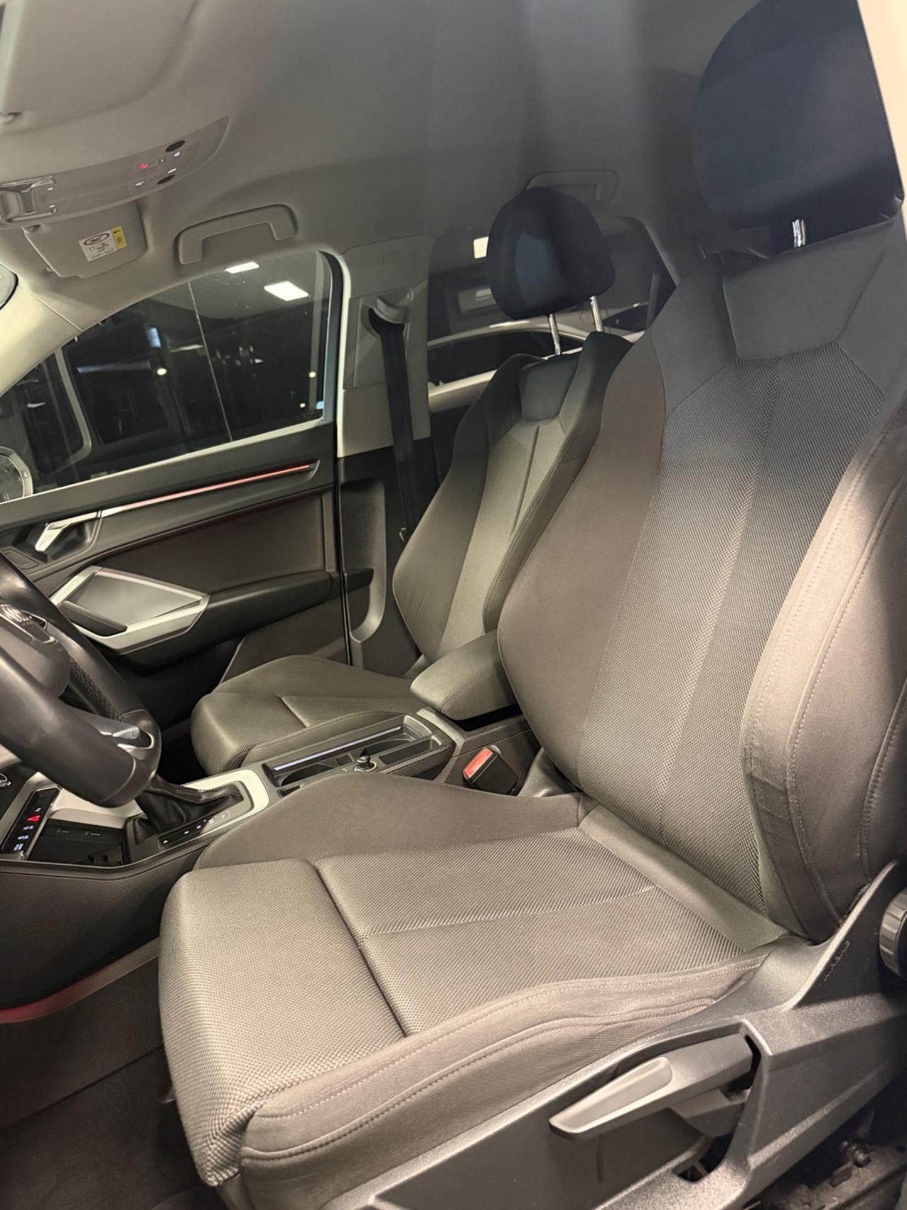 Audi Q3 35 TDI S tronic line edition