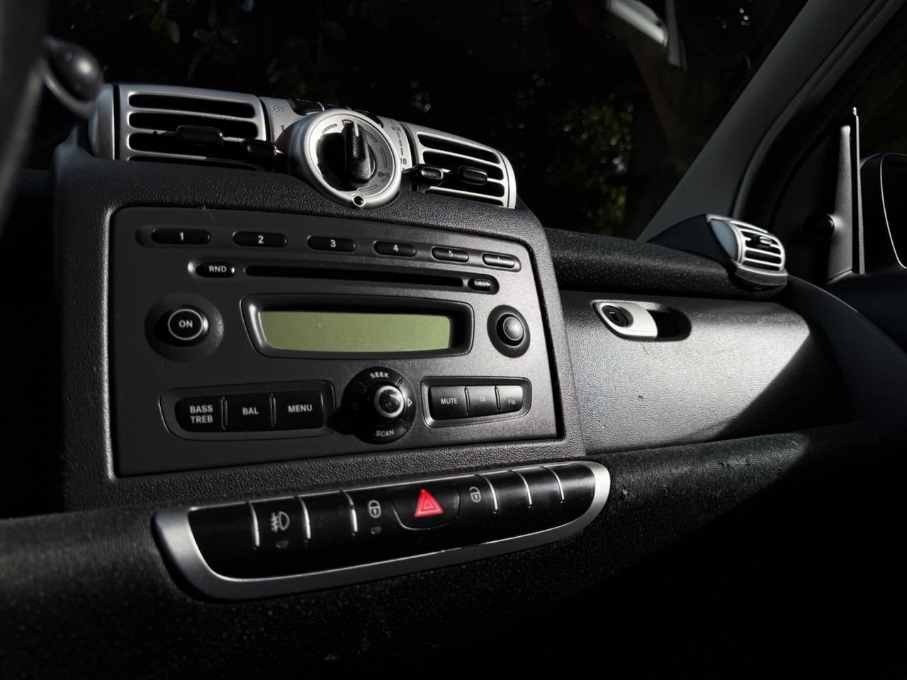 Smart ForTwo 1.0 Benzina 52 kW coupé GARANTITA