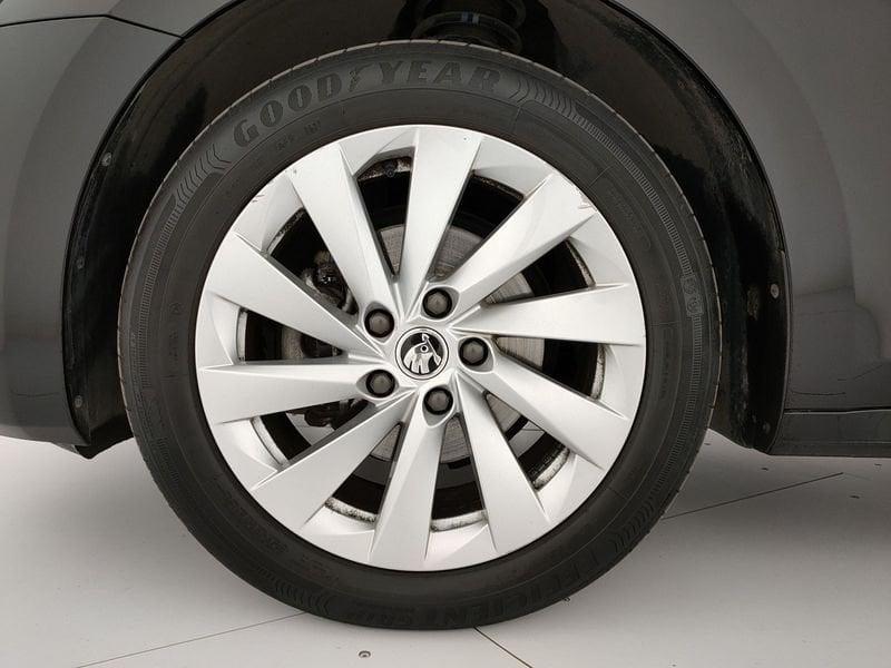 Skoda Octavia Wagon 2.0 tdi evo Sportline 150cv dsg