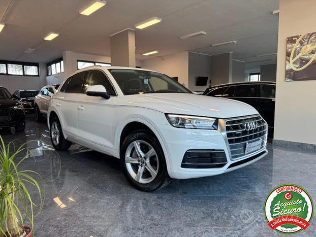 AUDI Q5 2.0 TDI quattro S tronic Sport Soli 1100