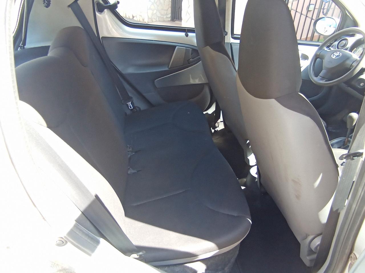 Toyota Aygo 1.0 E5 Now Connect