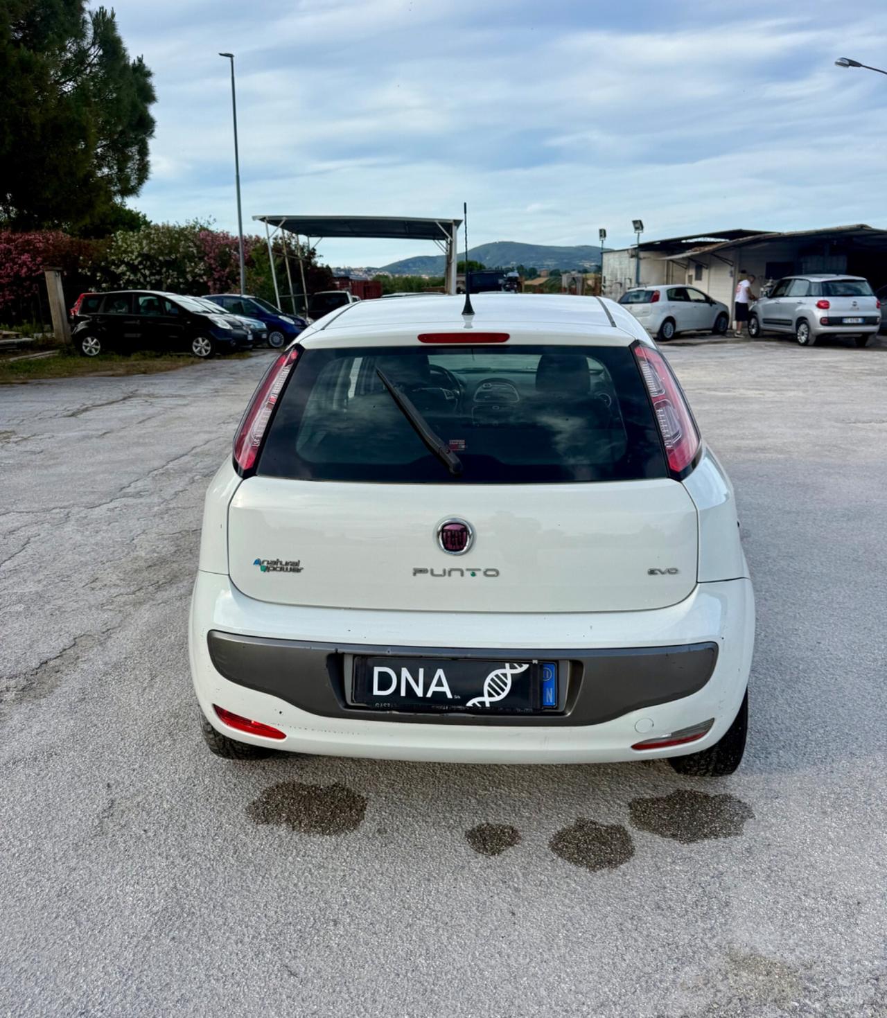 Fiat grande Punto Evo 1.4 Natural Power Neopatentati