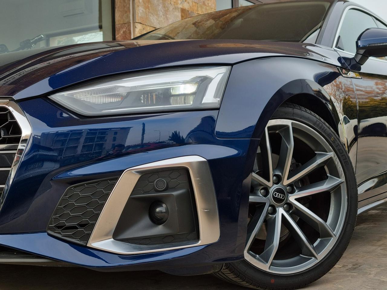 Audi A5 35 TDI S tronic line edition 2.0 163cv