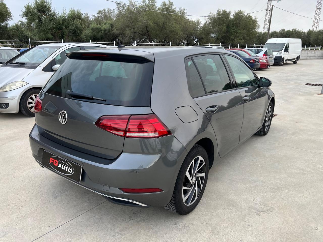Volkswagen Golf 1.6 TDI 115 CV 5p. Highline BlueMotion Technology