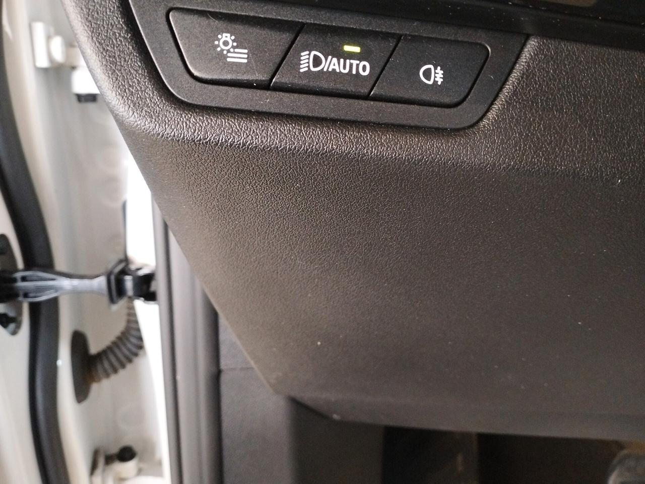 Bmw 2er Active Tourer 218d Luxury